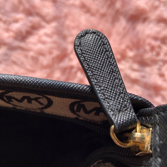 Michael Kors Black Canvas Tote Bag - Picture 5 of 8